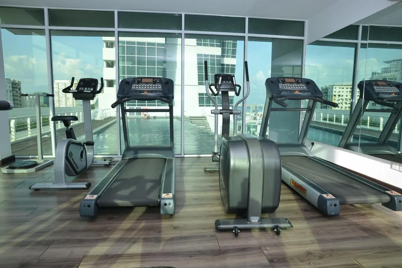 Apartment Maritime Suites Duplex Marvelous Sea View George Town